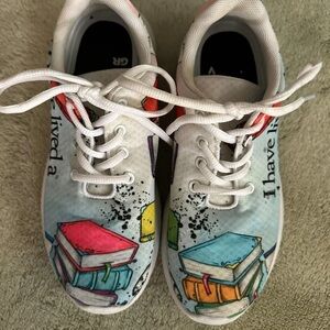 Groove Bags Book Reader Chunky Sneaker Women's 6.5